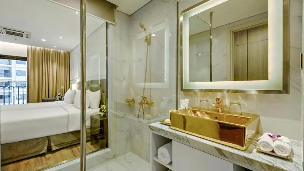 Gold Apartment With Sea View In Da Nang Bay Aparthotel
