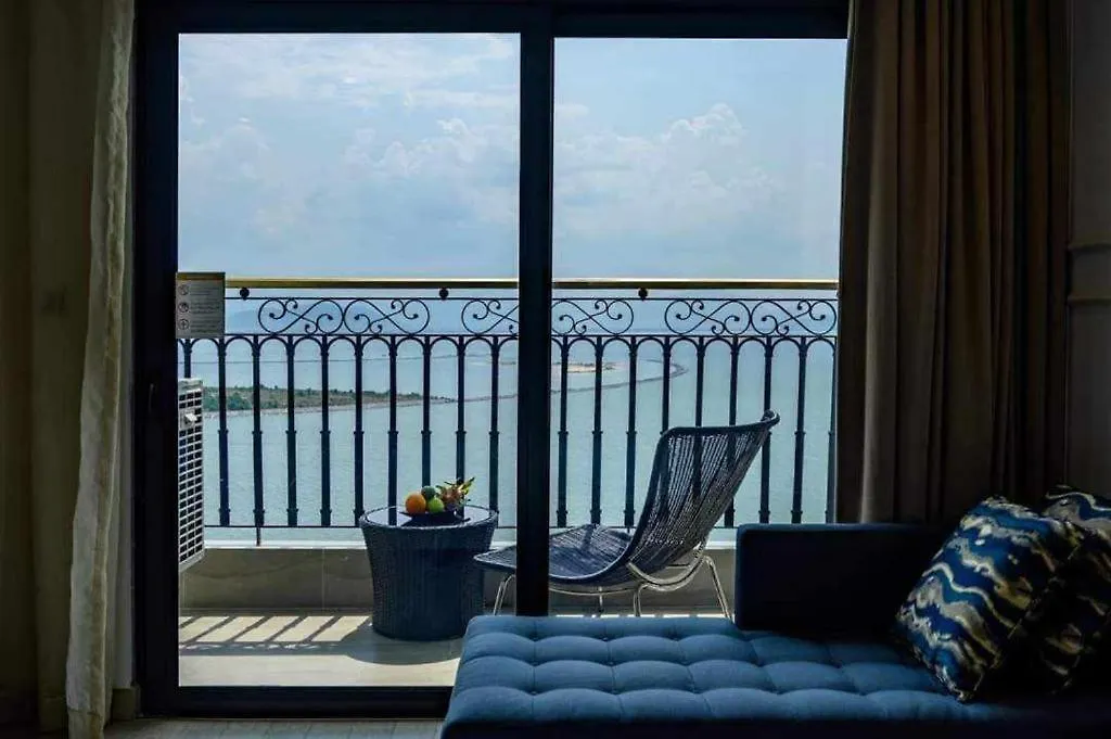 **** Aparthotel Gold Apartment With Sea View In Da Nang Bay Vietnam