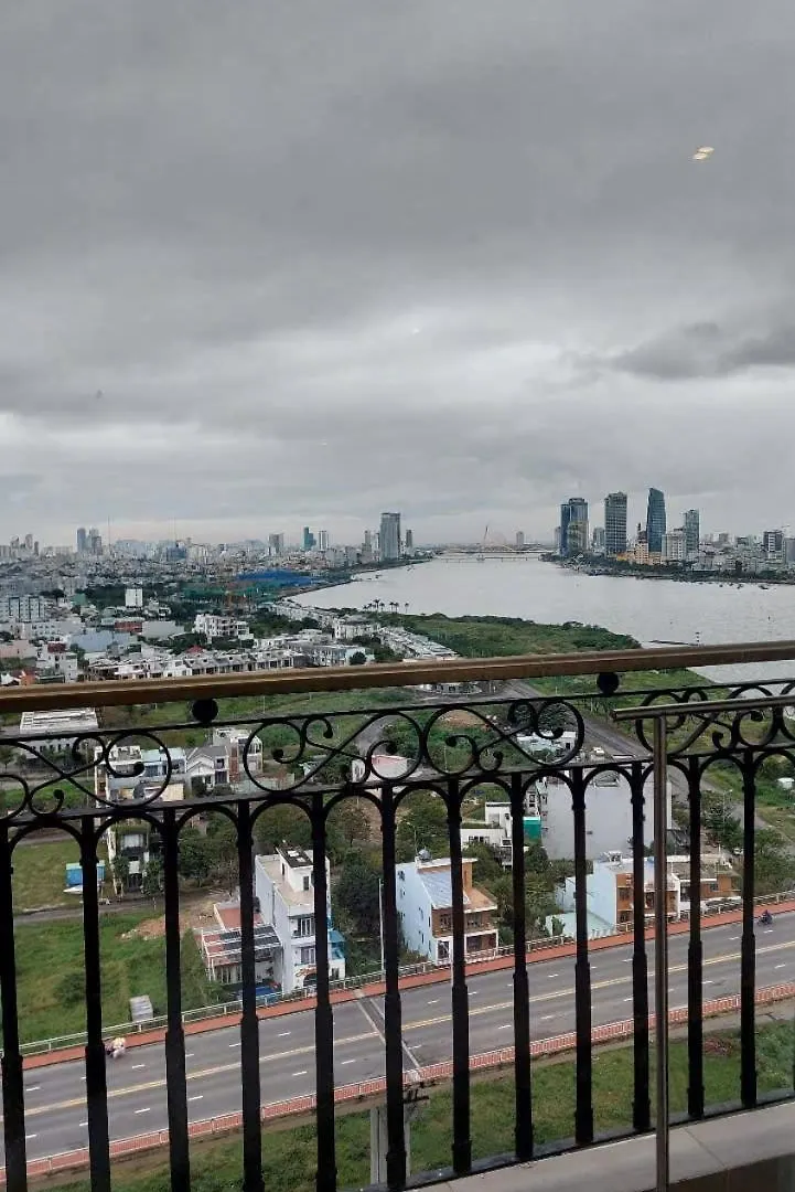 Gold Apartment With Sea View In Da Nang Bay